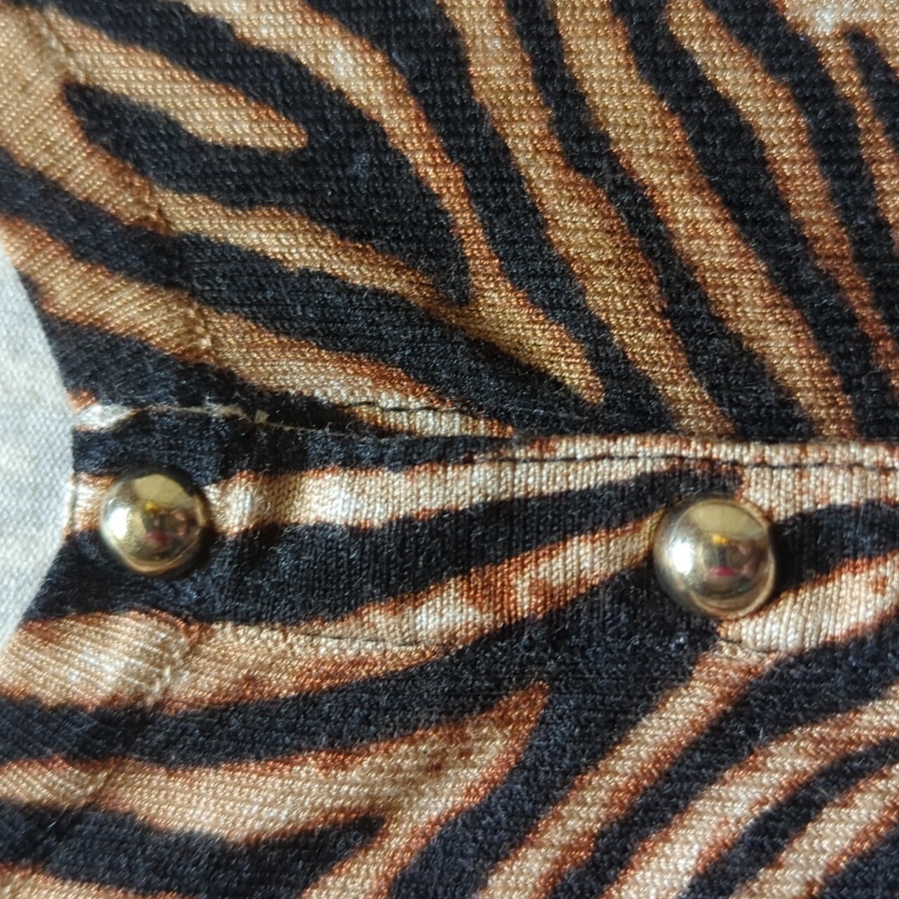 WHBM brown zebra print cardigan with 3/4 sleeve - Picture 7 of 7